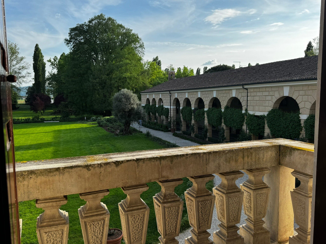 Villa Loschi Zileri-Monteviale必去景点