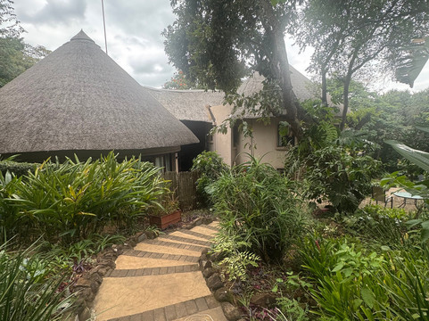 布鲁杰旅舍主图