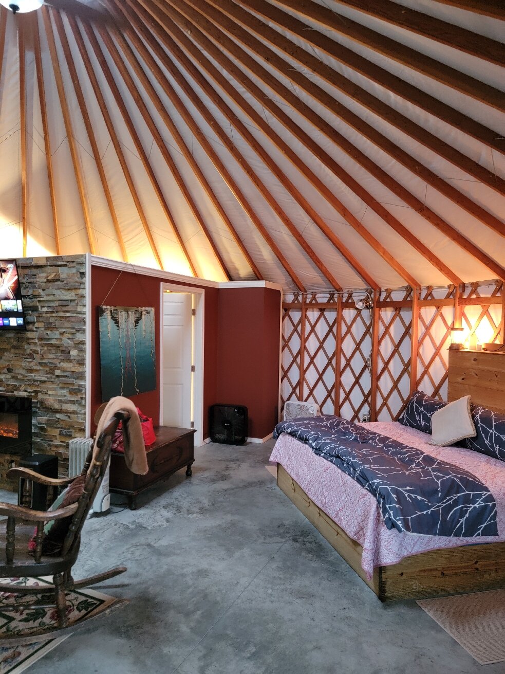 Yale Manor B&B And Yurts-官方