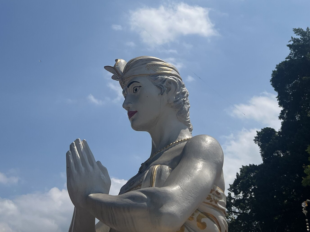 Pura Sada Kapal-Kapal必去景点