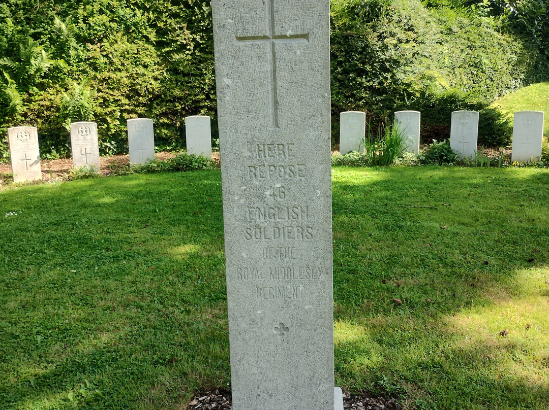 St Symphorien Military Cemetery-蒙斯必去景点