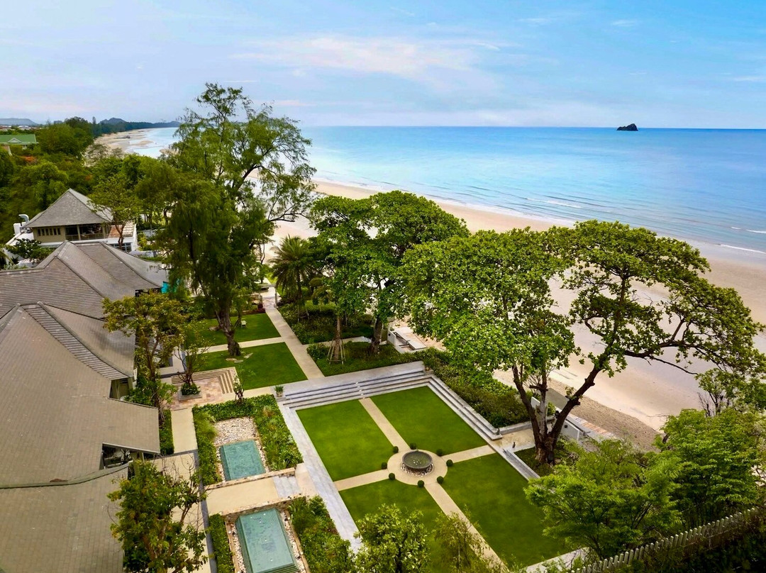 Charras Bhawan Hotel and Residences主图