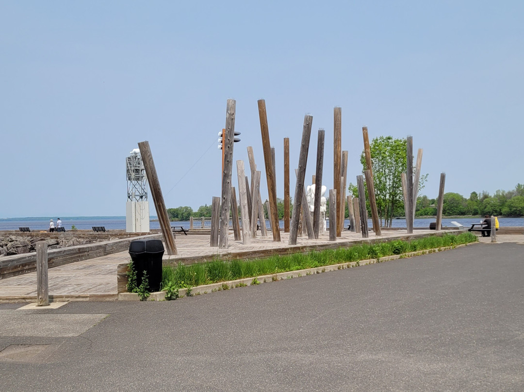 Le Jardin des Souches et la Promenade du Bassin-Montmagny必去景点