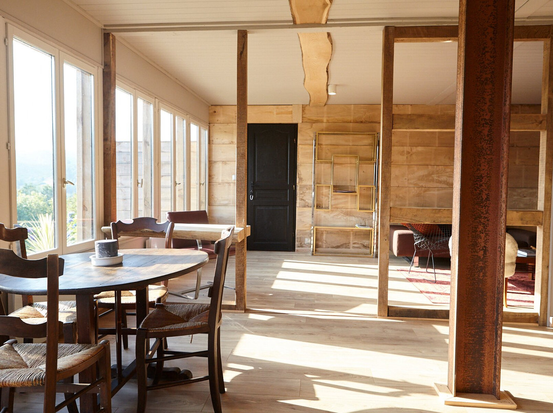 Domaine Aari Ona主图