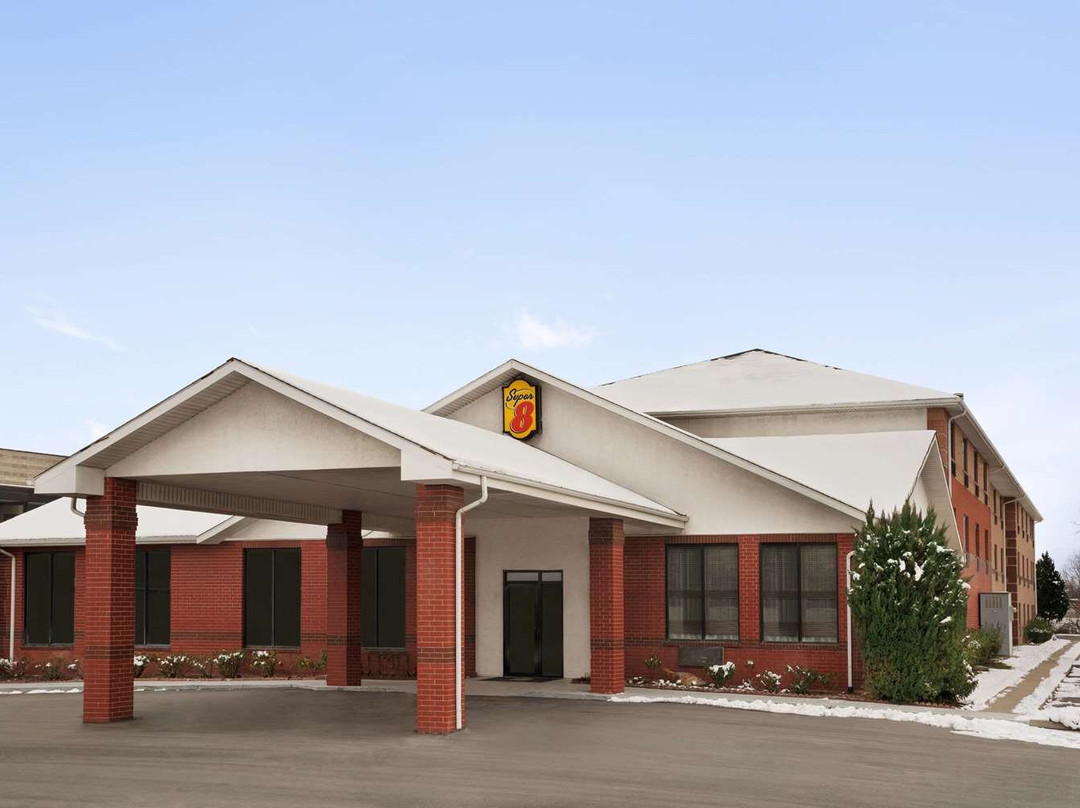 Super 8 by Wyndham S Jordan/Sandy/Slc Area