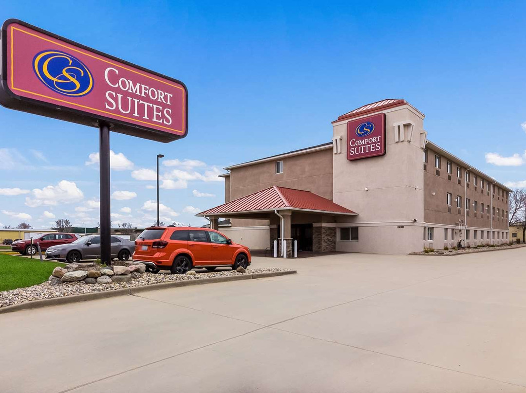 Comfort Suites