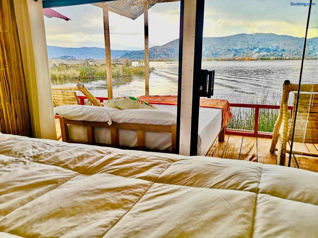 Uros Titicaca Marca Lodge