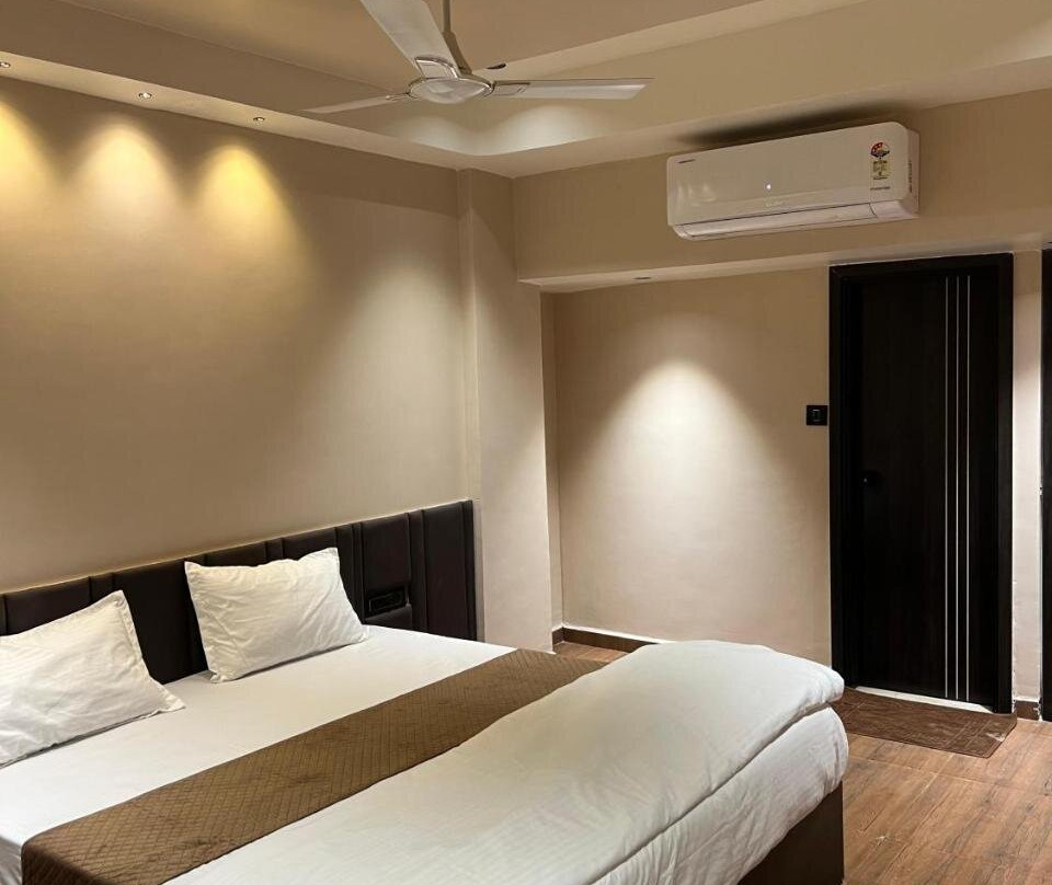 Hotel President