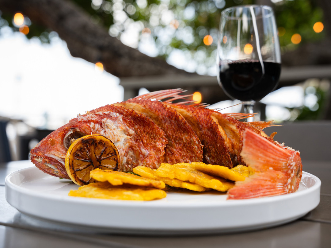 Marina de Salinas主图