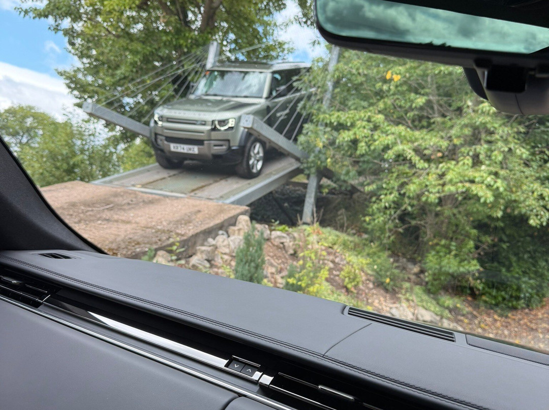 Land Rover Experience Solihull-索利哈尔必去景点