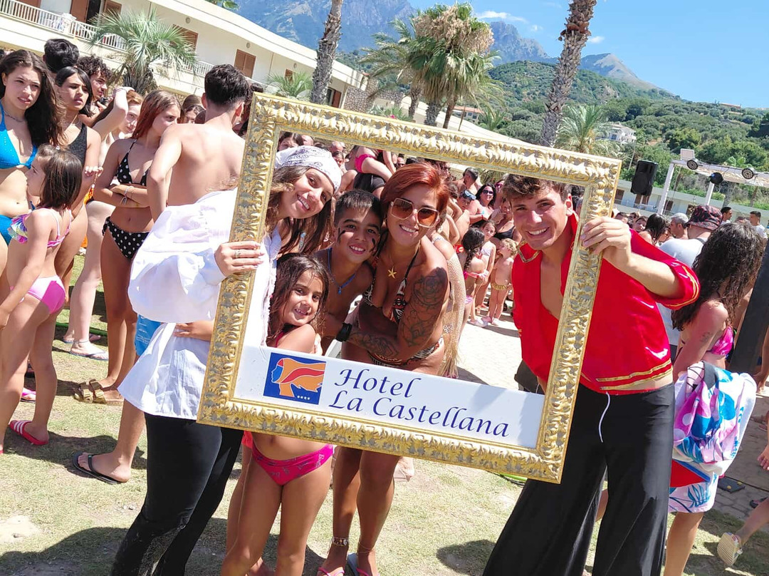 Hotel La Castellana主图