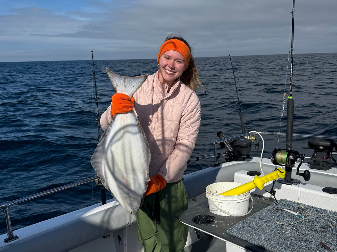 North Country Charters-荷马必去景点