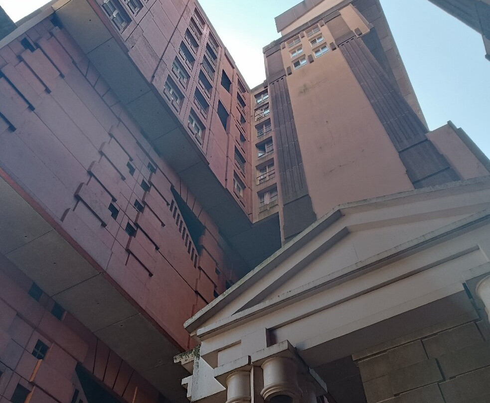 Les Espaces d'Abraxas-大努瓦西必去景点