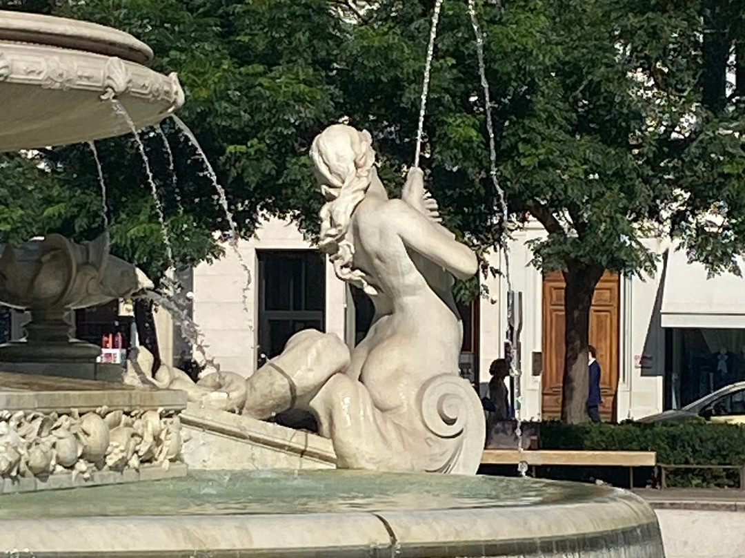 La Place des Jacobins-里昂必去景点