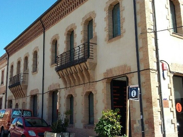 Oficina Información Turística Colonia Güell-圣科洛马德塞尔韦略必去景点