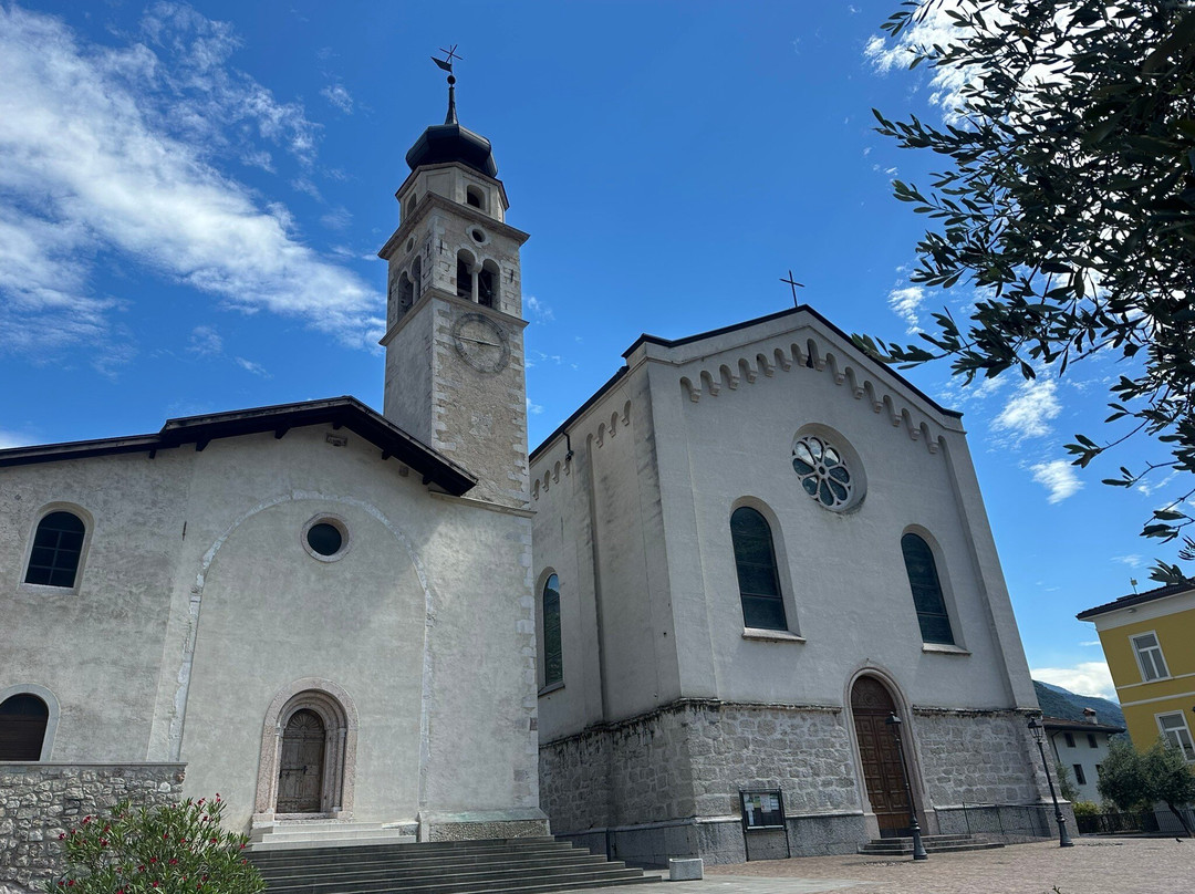 Chiesa Dei Santi Sisinio, Martirio E Alessandro