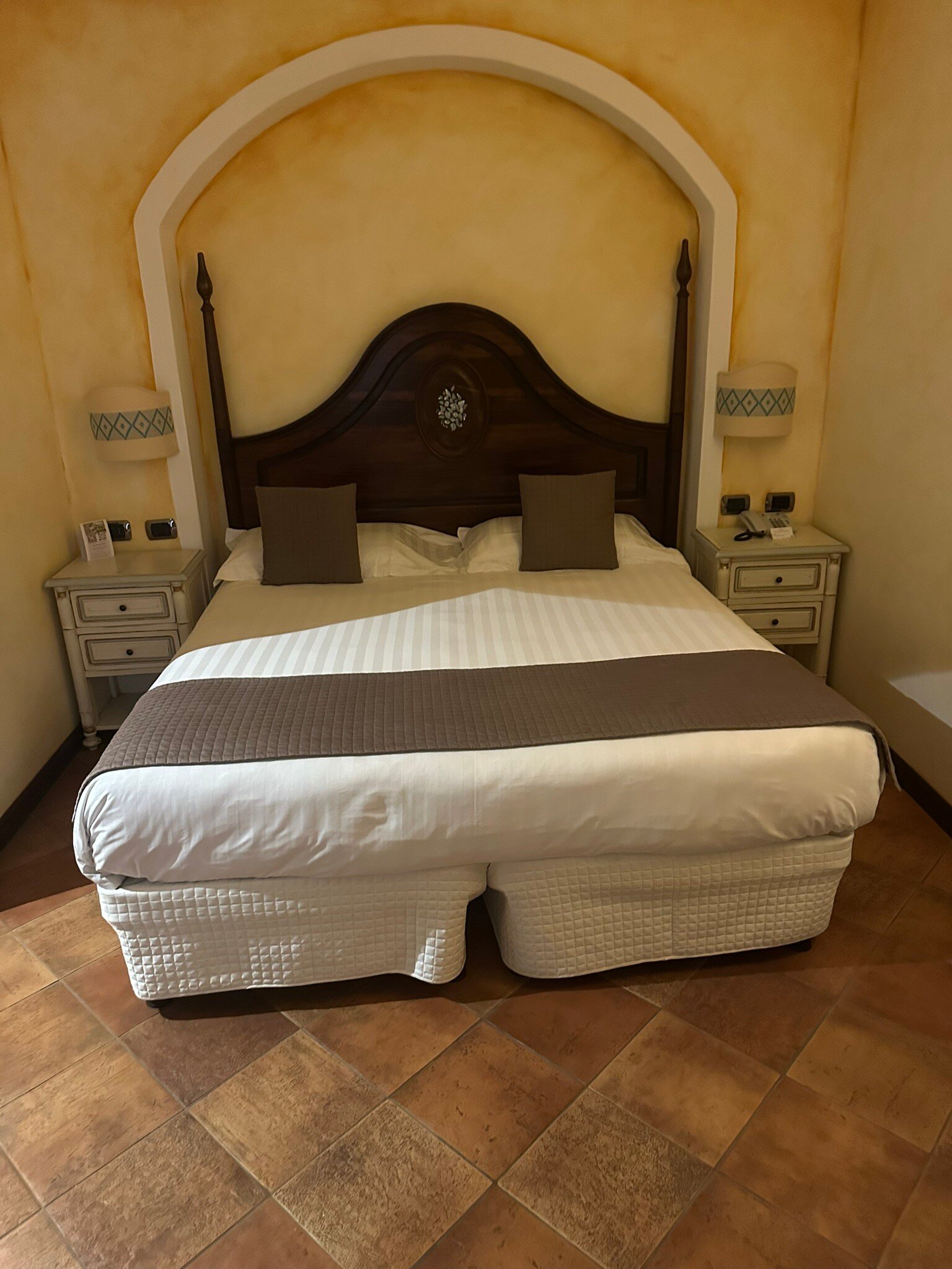 拉韦奇亚丰泰酒店-官方