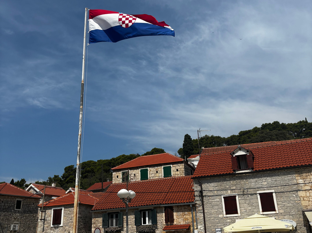 Kaštela Boat Tours-Kastel Kambelovac必去景点