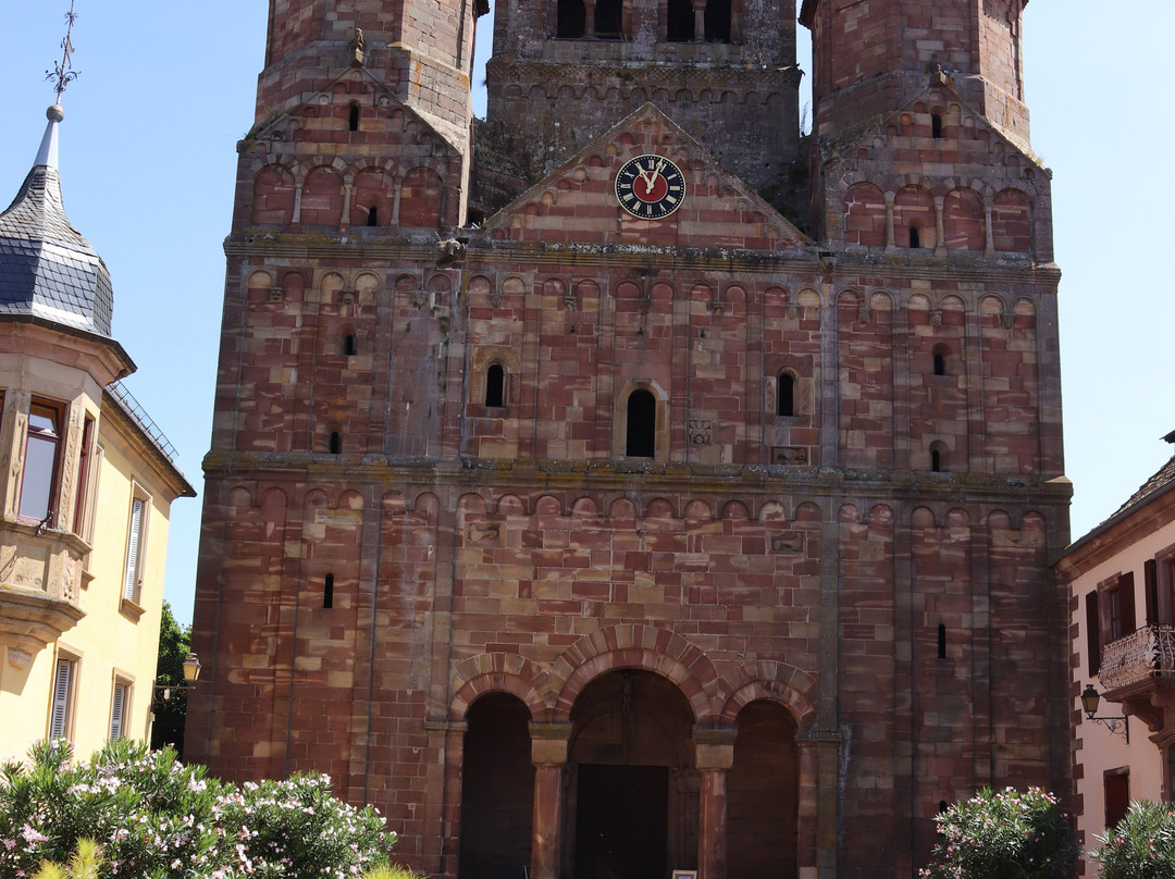 Abbatiale Saint-Etienne-Marmoutier必去景点