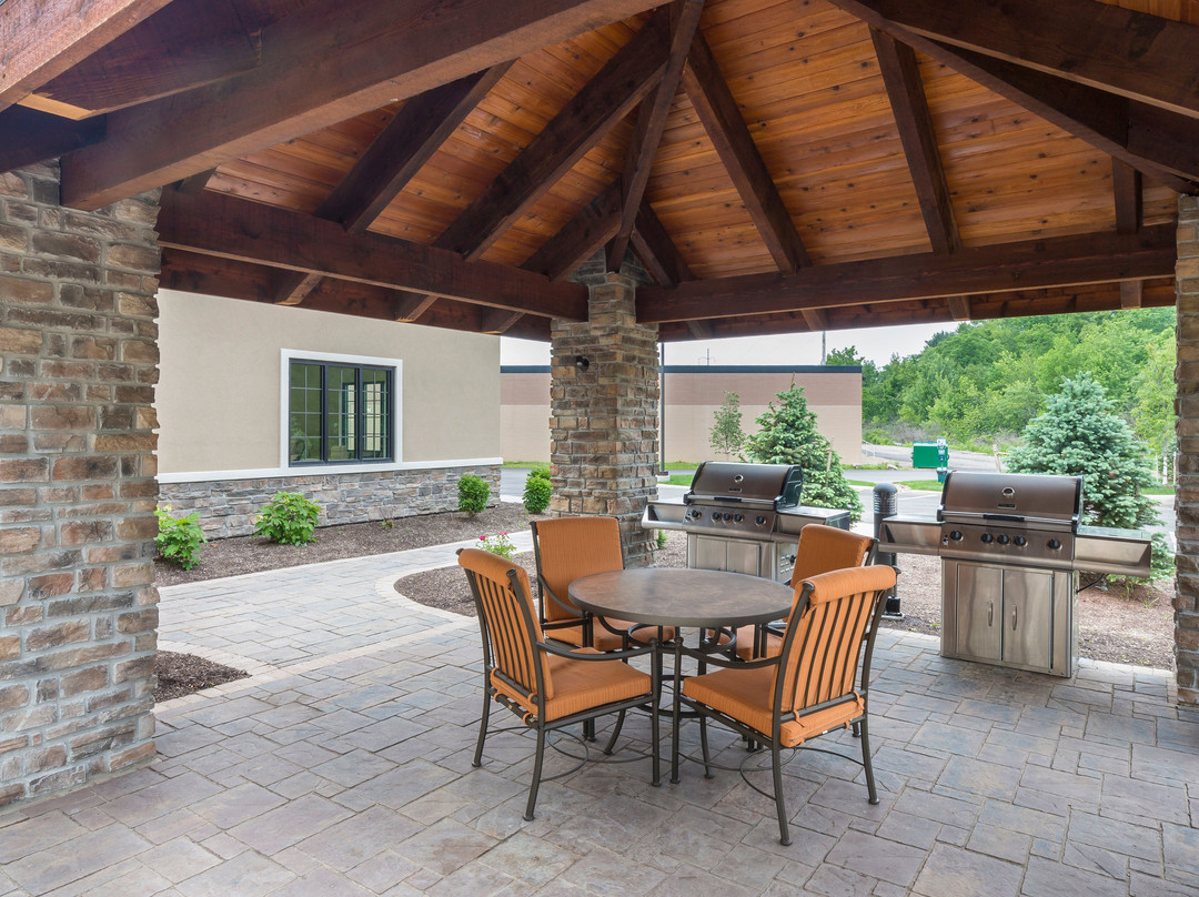 Staybridge Suites Canton By IHG主图