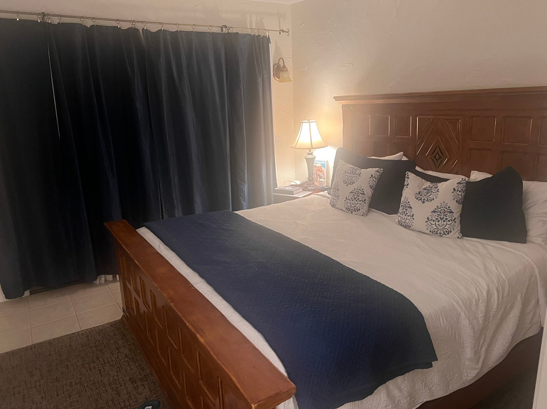 老农庄旅社主图