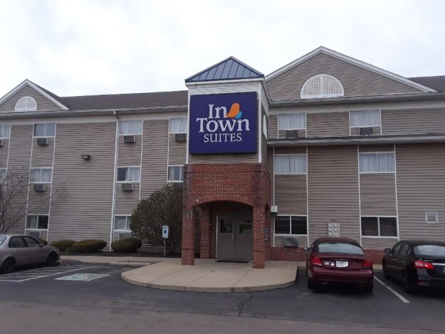 InTown Suites Extended Stay Minneapolis MN – Coon Rapids