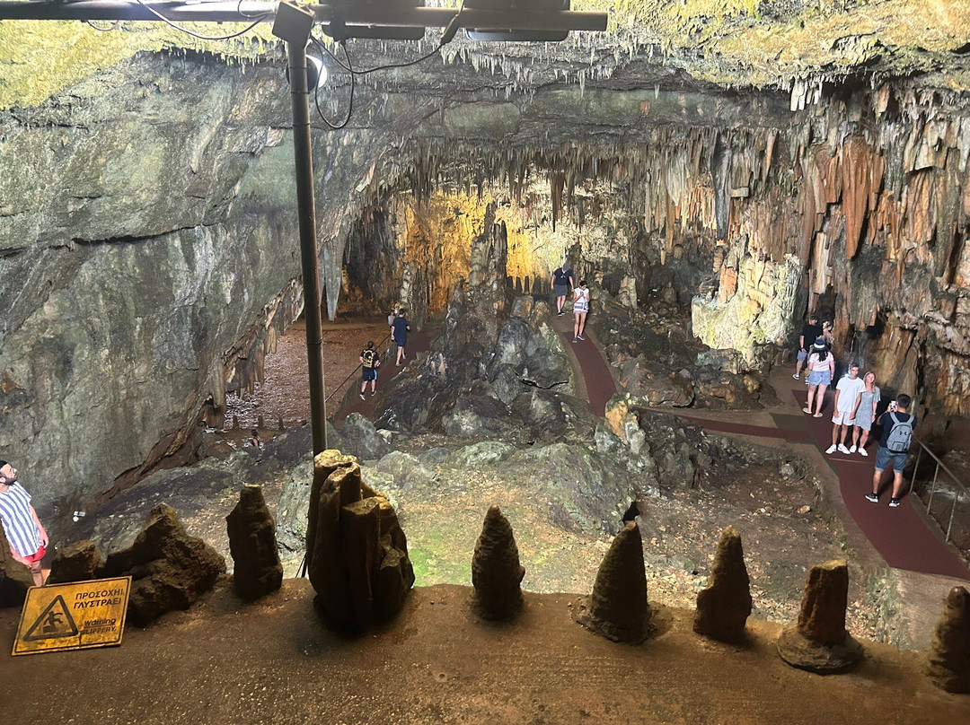 Drogarati Cave-Chaliotata必去景点