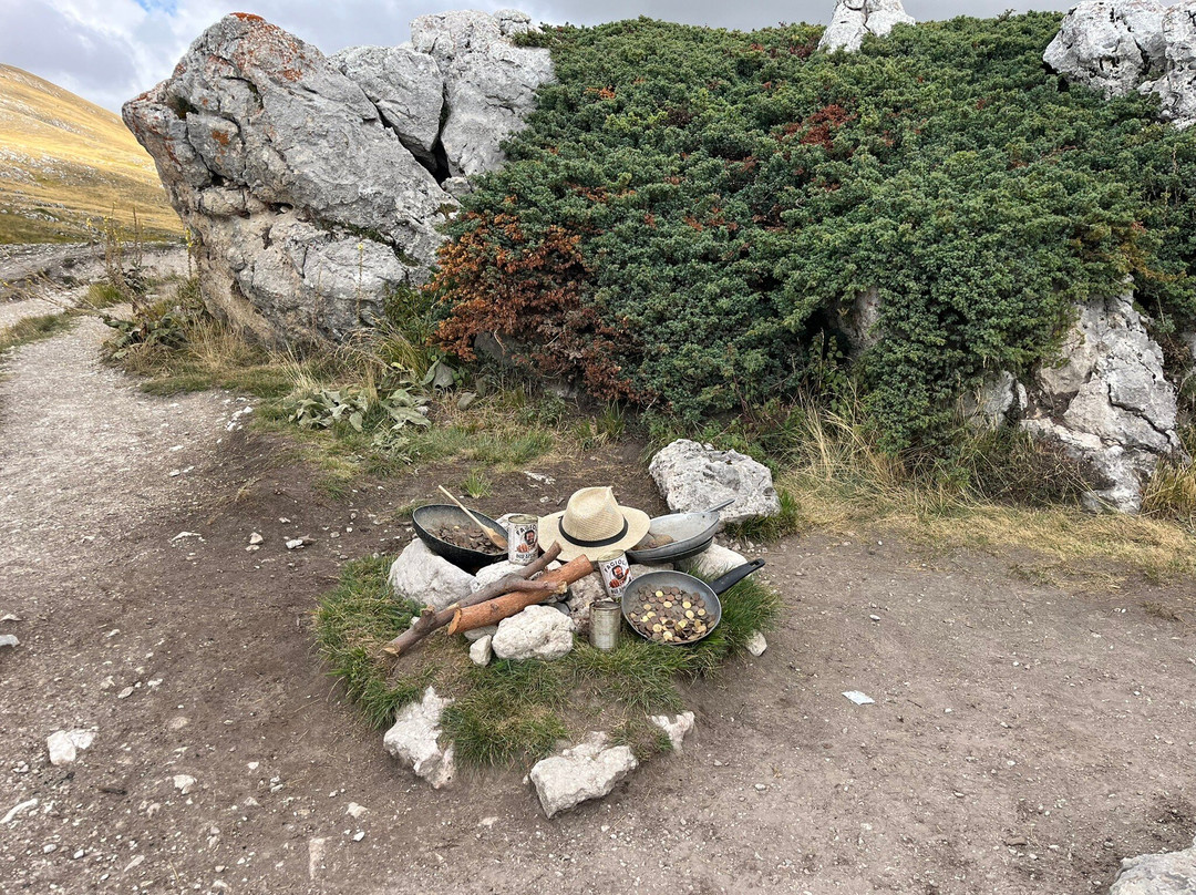 Location De Lo Chiamavano Trinità-Castel del Monte必去景点