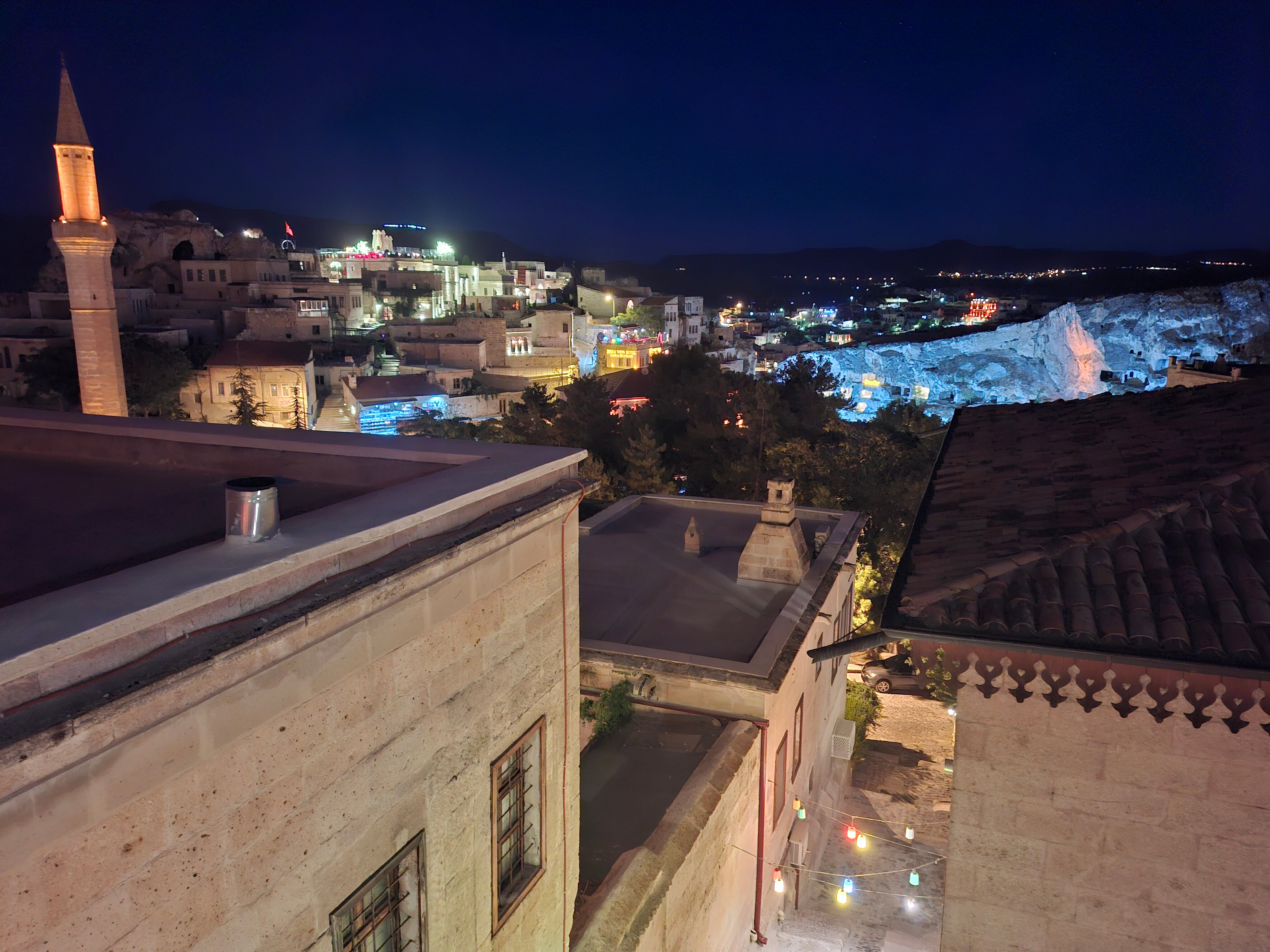 Has Cave Konak-官方