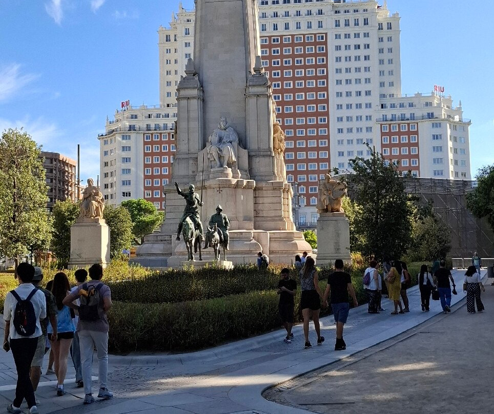 Italiano A Madrid-马德里必去景点