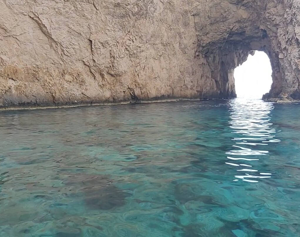 Serene Private Cruises-Tragaki必去景点