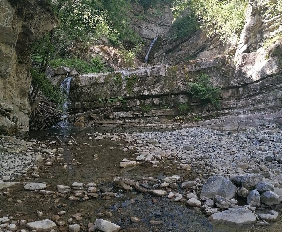 Cascate del Perino-Bettola必去景点