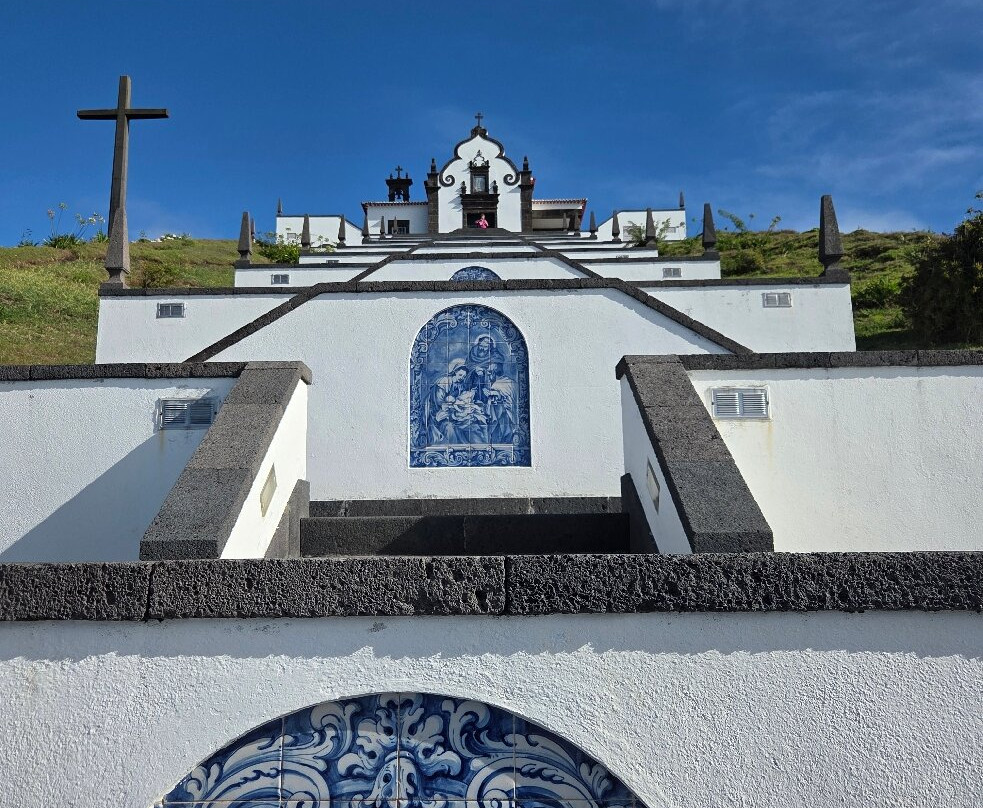 Pedro Ferreira Azores Tours-蓬塔德尔加达必去景点