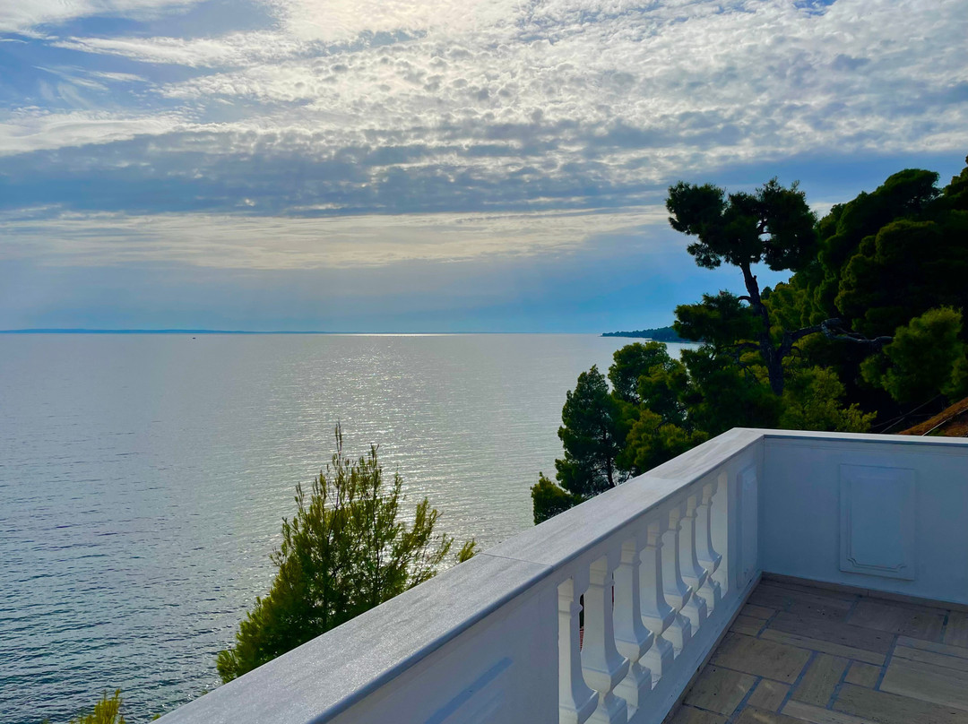 达纳伊别墅度假酒店主图