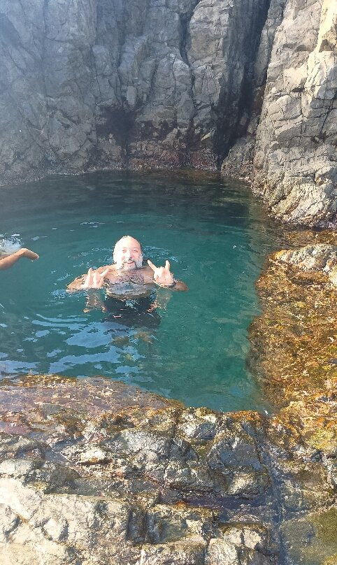 Buraco do Galego-费尔南多-迪诺罗尼亚群岛必去景点