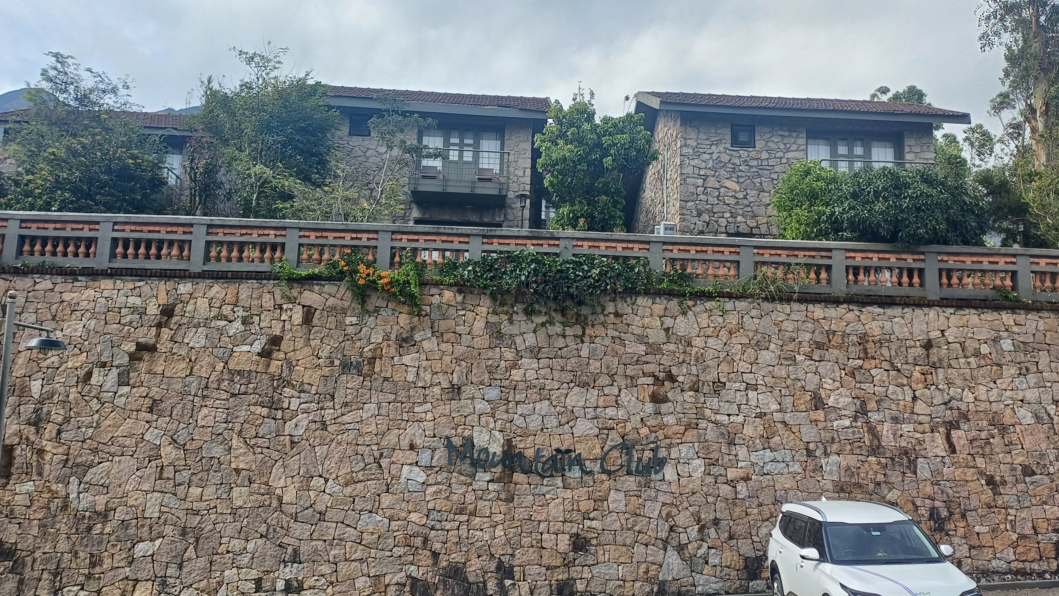 Mountain Club Resort-官方