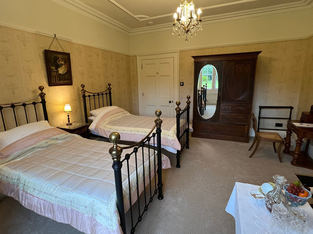 Llangattock Park House Bed and Breakfast