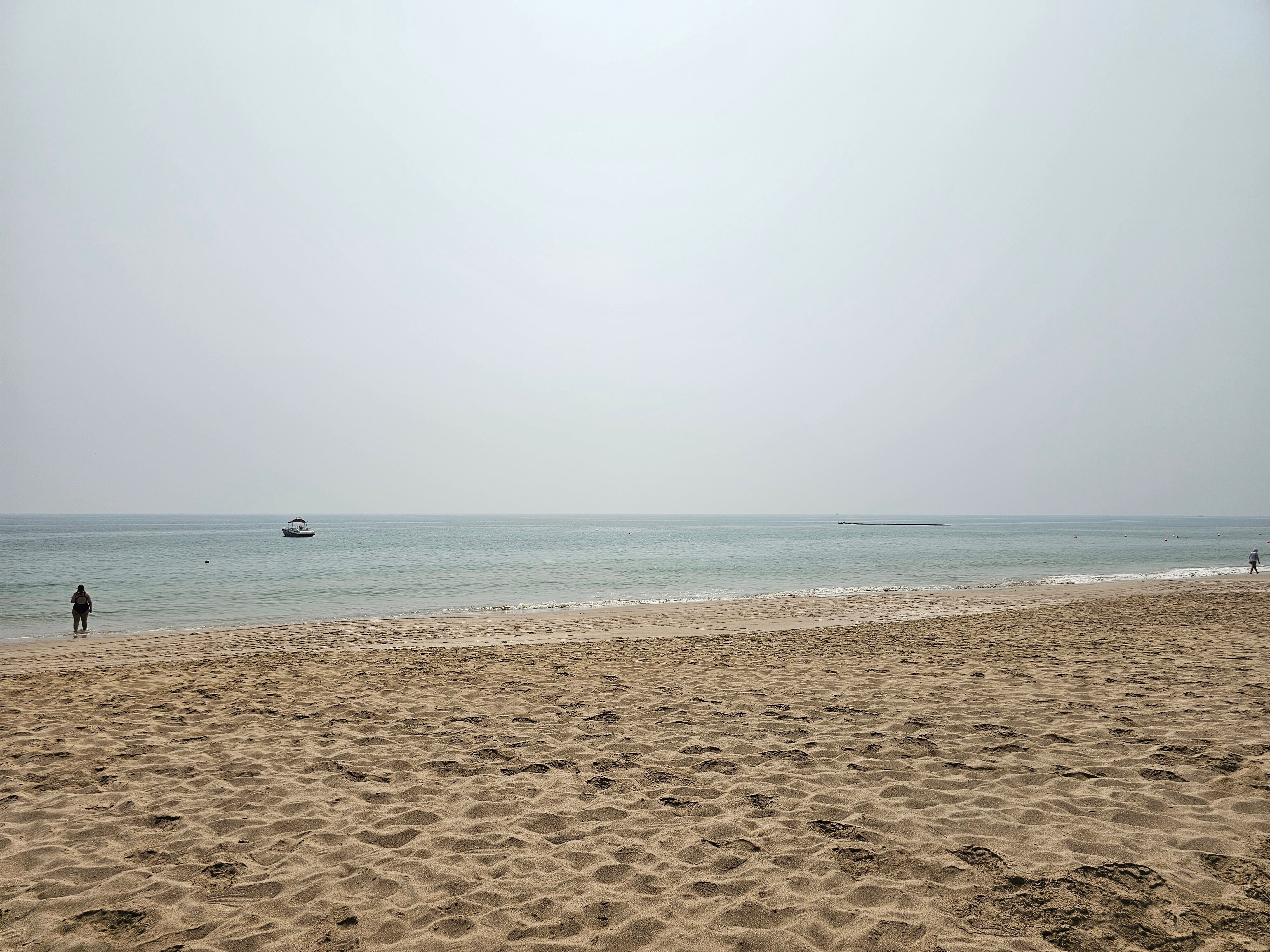 富查伊拉罗塔纳水疗度假村 - 阿尔阿卡海滩-泳池