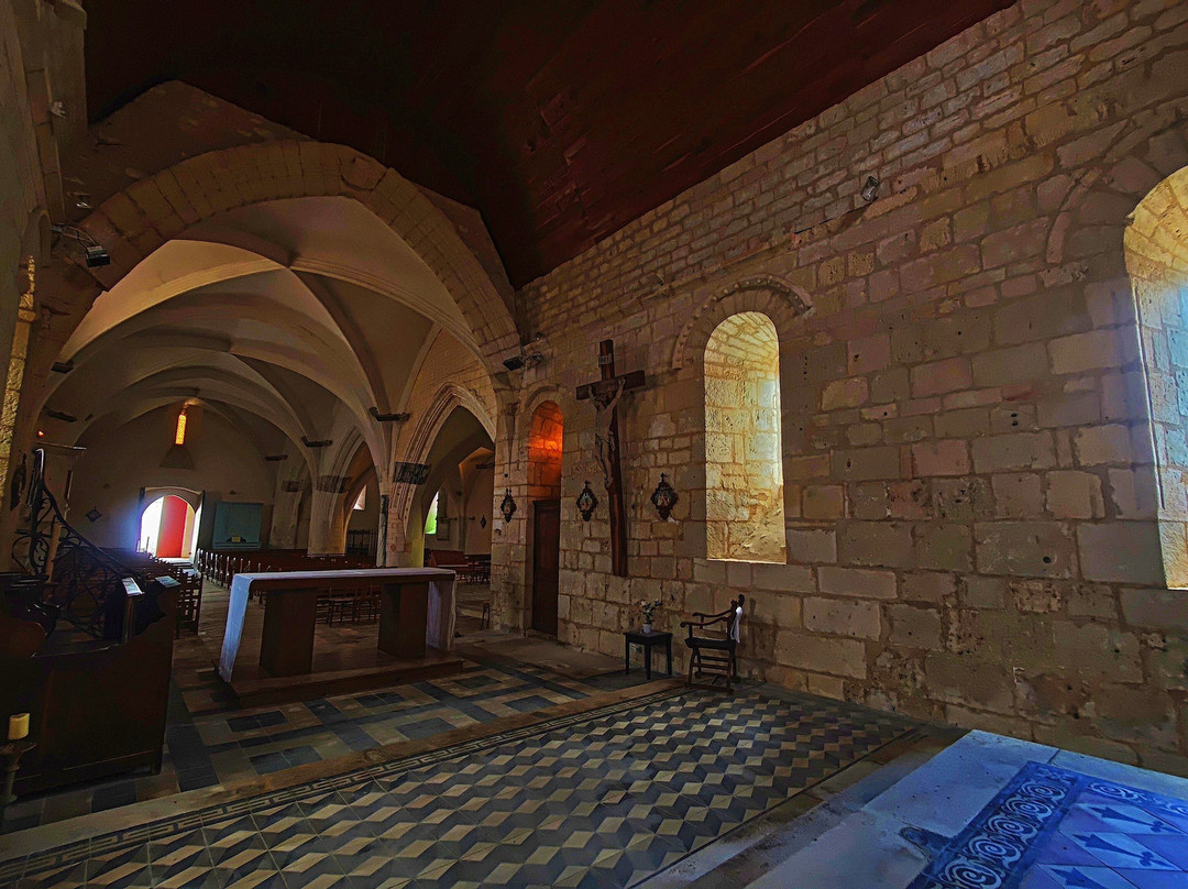 Eglise Saint Christophe-Leoville必去景点