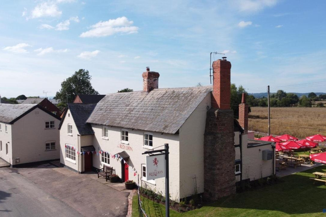 The Red Lion, Madley