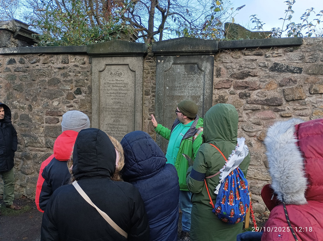 Brújula Free Tours-爱丁堡必去景点