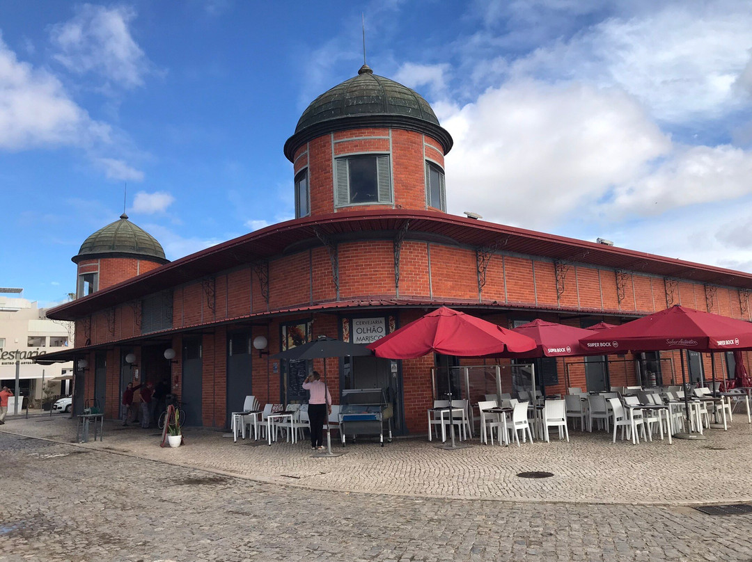 Follow Me Tours-阿尔布赞拉必去景点