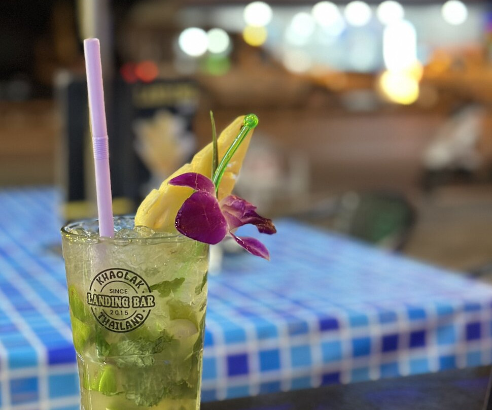 Khaolak Landing Bar-拉克山必去景点