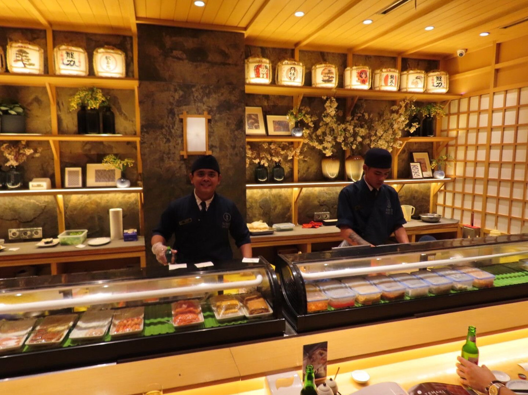 Sushi Hero Beachwalk