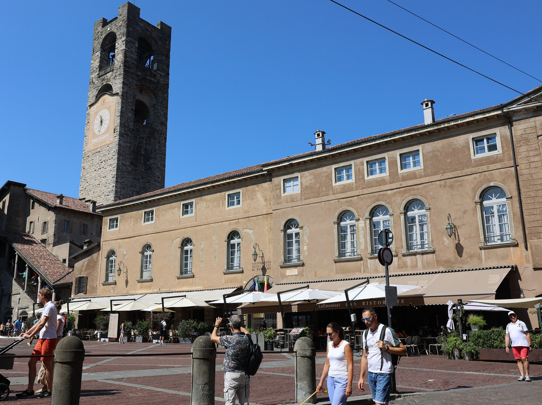 Campanone o Torre Civica-贝加莫必去景点