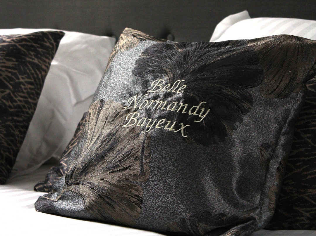Belle Normandy Bayeux主图