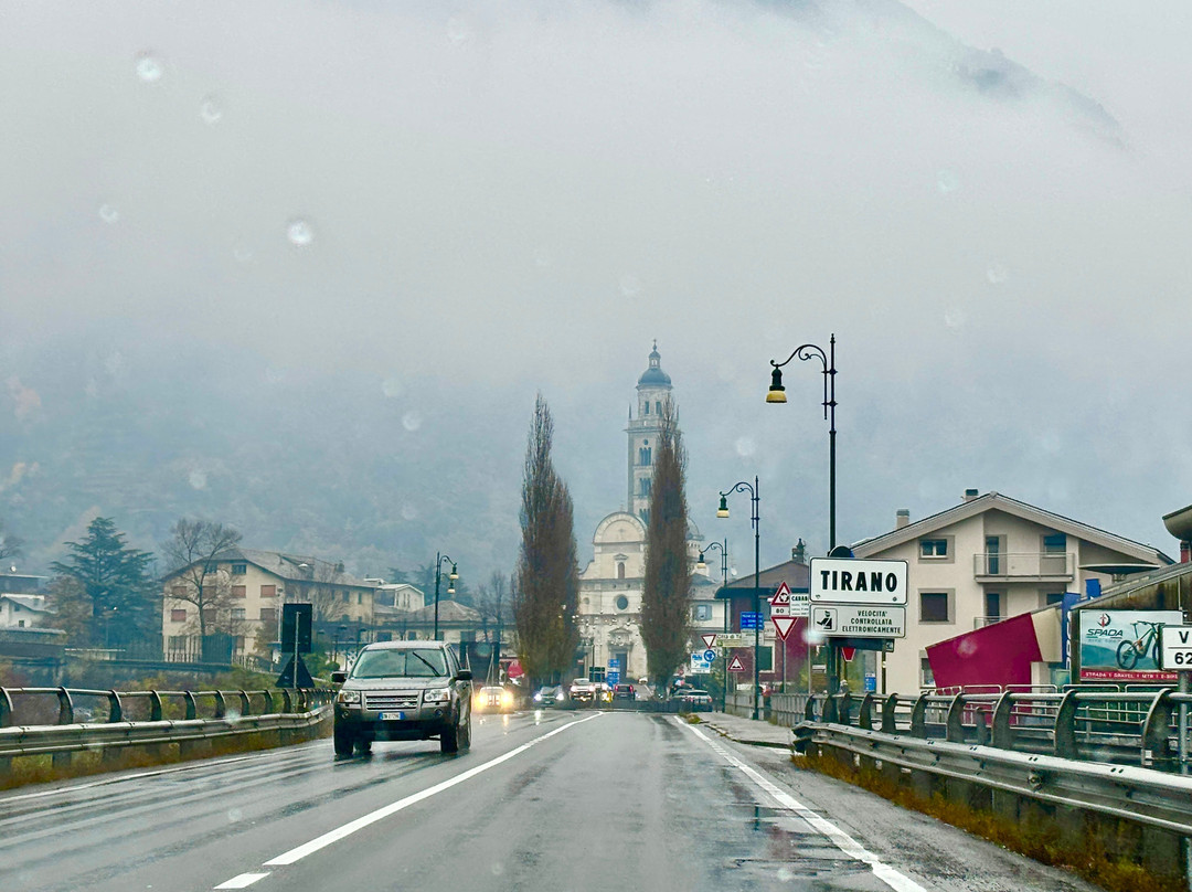 Santuario della Beata Vergine di Tirano-蒂拉诺必去景点