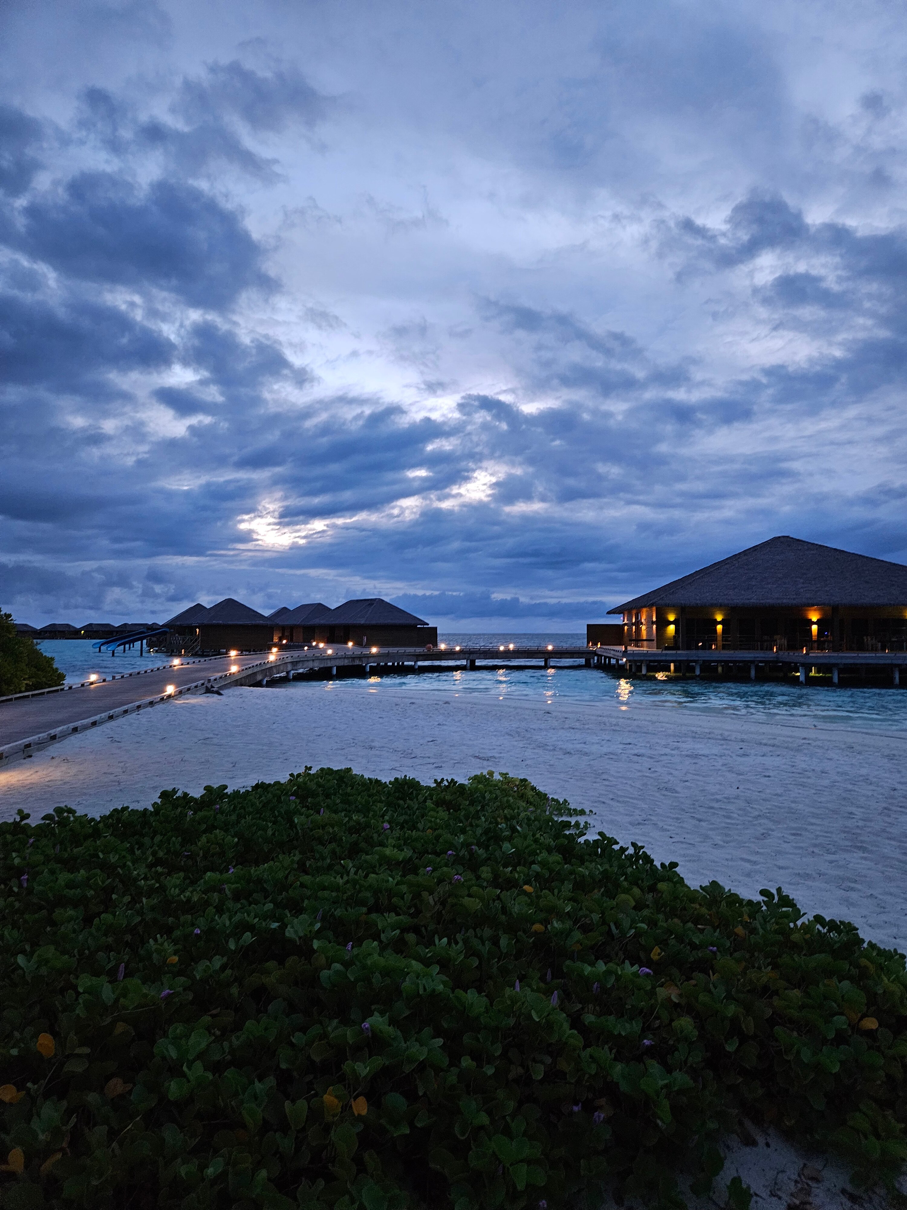 马尔代夫可可尼度假村-官方