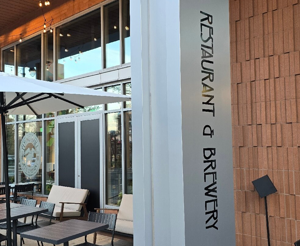 Flying Bull Restaurant And Brewery