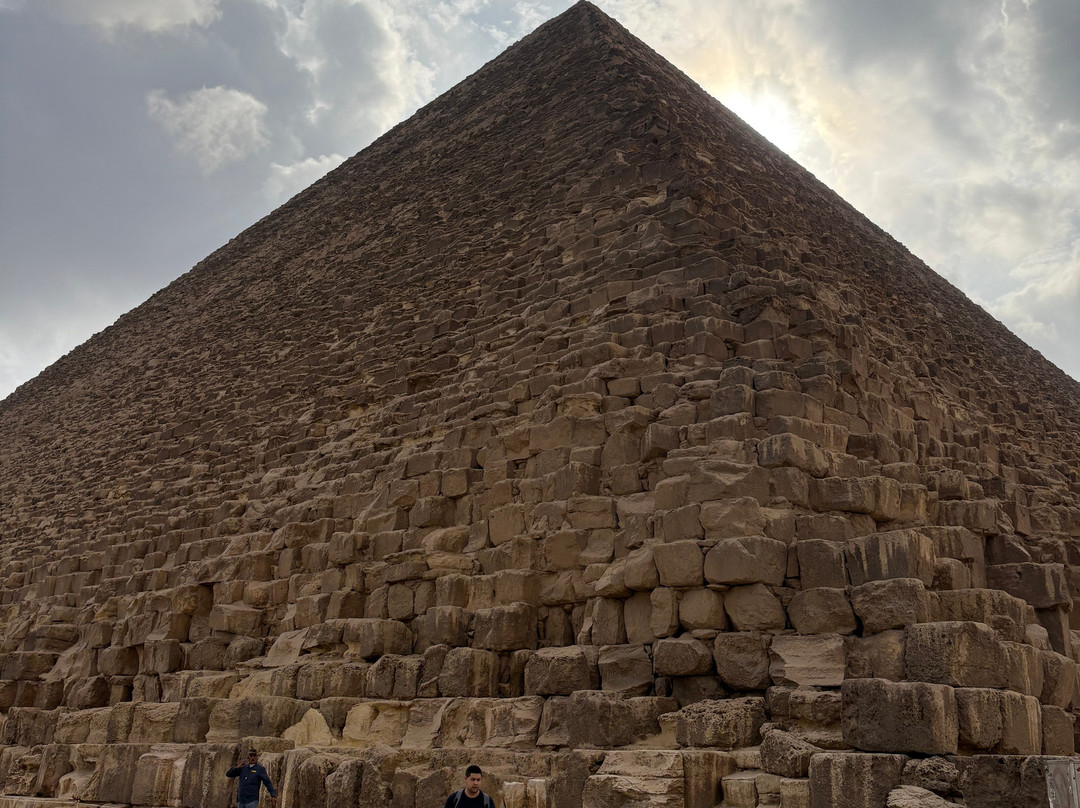 Amazing Cairo local guide - licensed Egyptologist specializing in tours, excursions and sightseeing around Cairo and surrounding areas-开罗必去景点